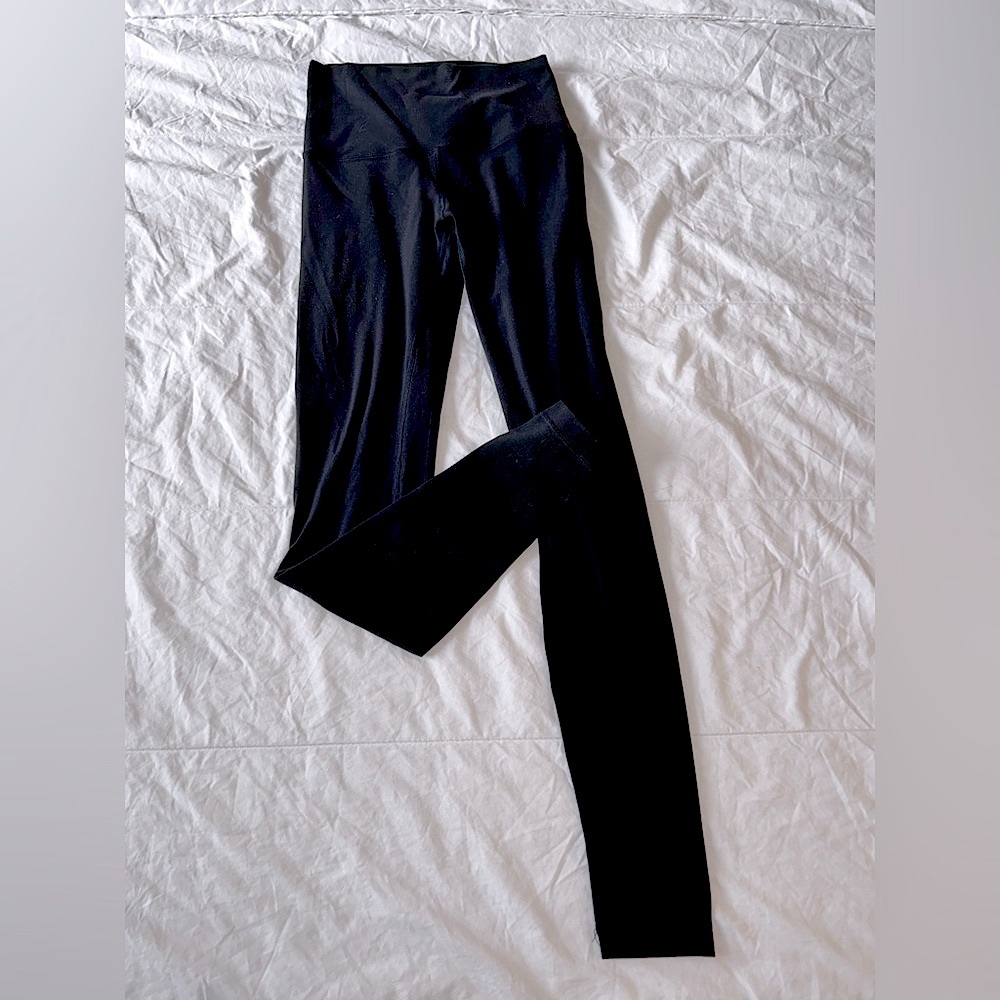 Black LuluLemon Leggings